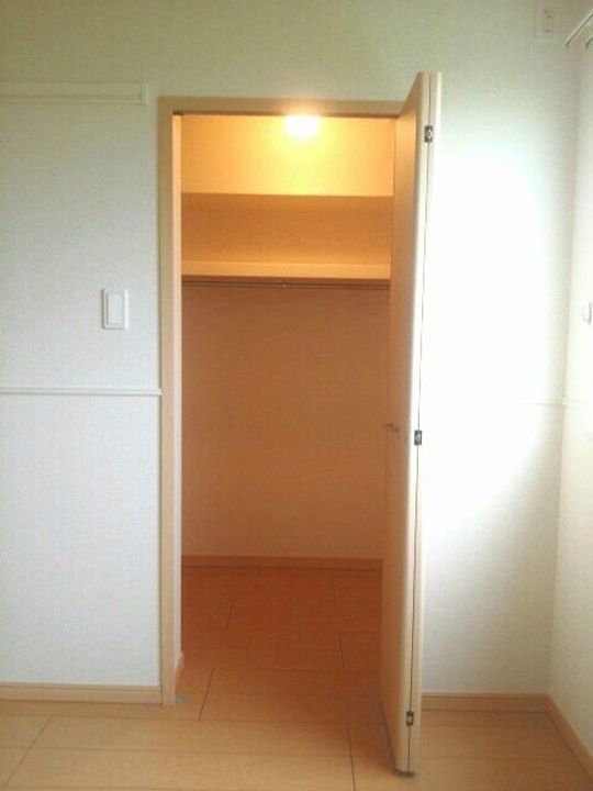 大阪府枚方市出口6(マンション)の賃貸物件の内装