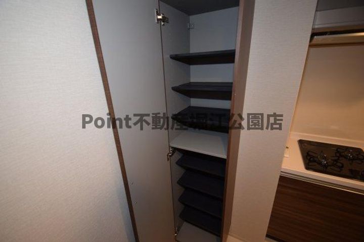 大阪府大阪市中央区瓦屋町3(マンション)の賃貸物件の玄関