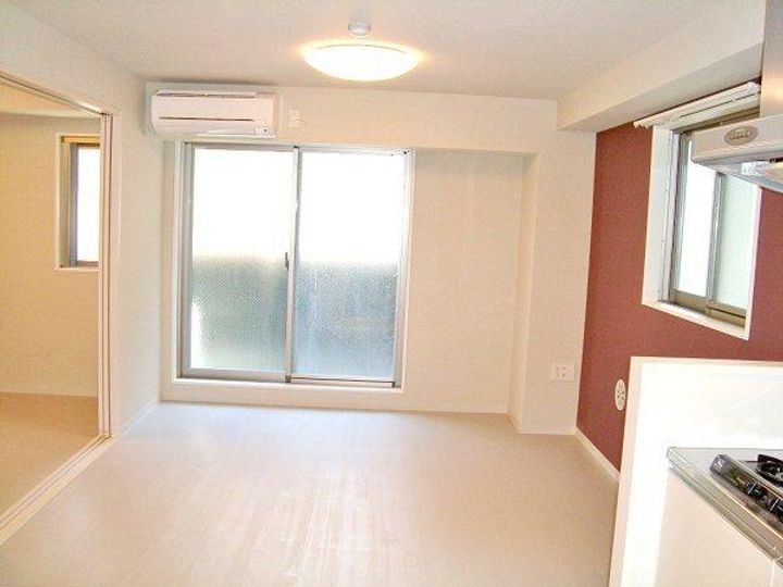 東京都台東区元浅草3(マンション)の賃貸物件の居間