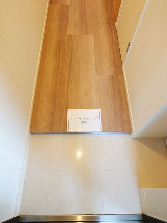 東京都墨田区東向島6(マンション)の賃貸物件の玄関