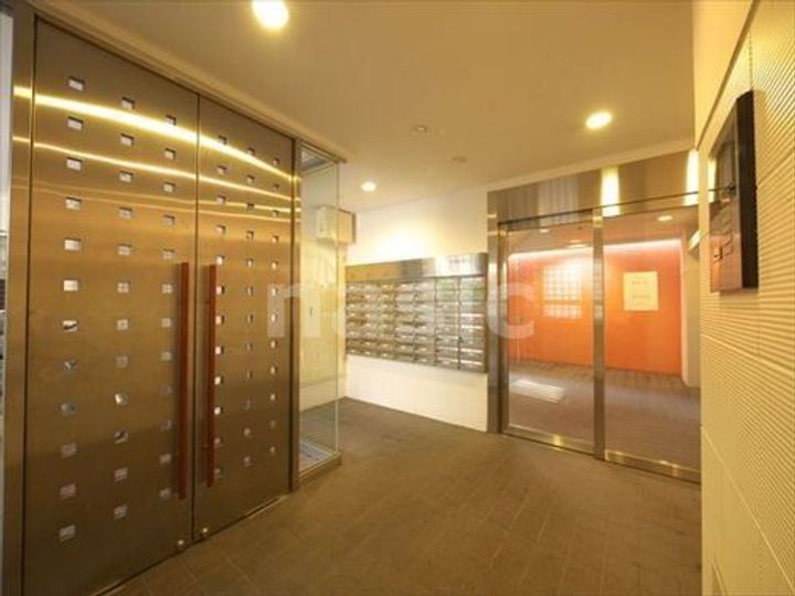 東京都新宿区百人町2(マンション)の賃貸物件の地図