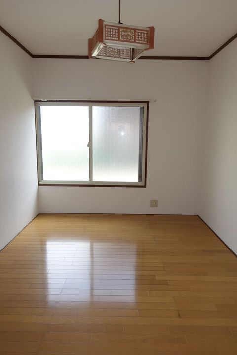 コーポかわばたの居間