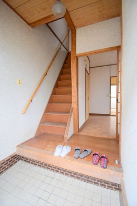 広島県三次市南畑敷町(一戸建)の賃貸物件の玄関