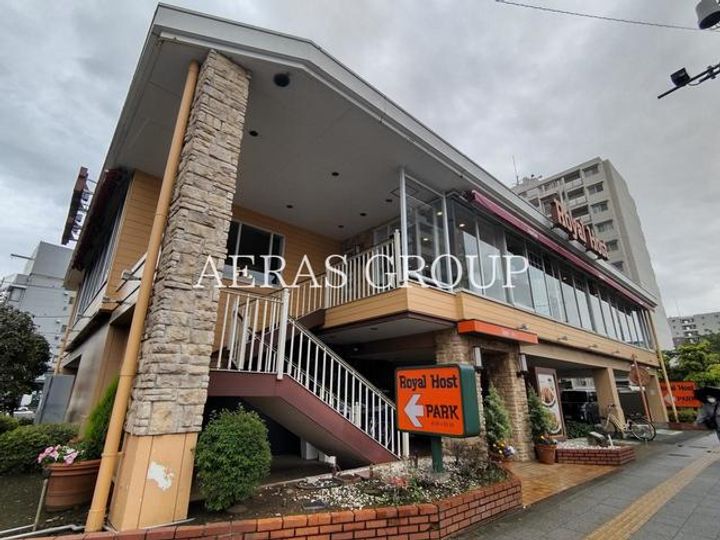 Cion Ohanajayaの周辺