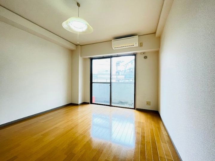 サンウィルの居間