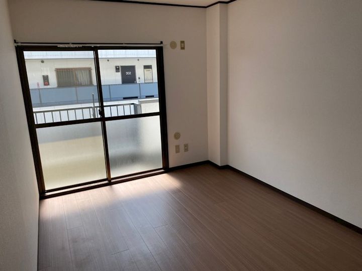 ゼフィールマンションB棟の内装