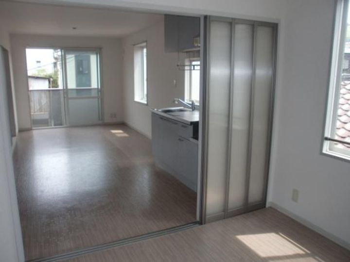 千葉県千葉市若葉区西都賀3(アパート)の賃貸物件の居間