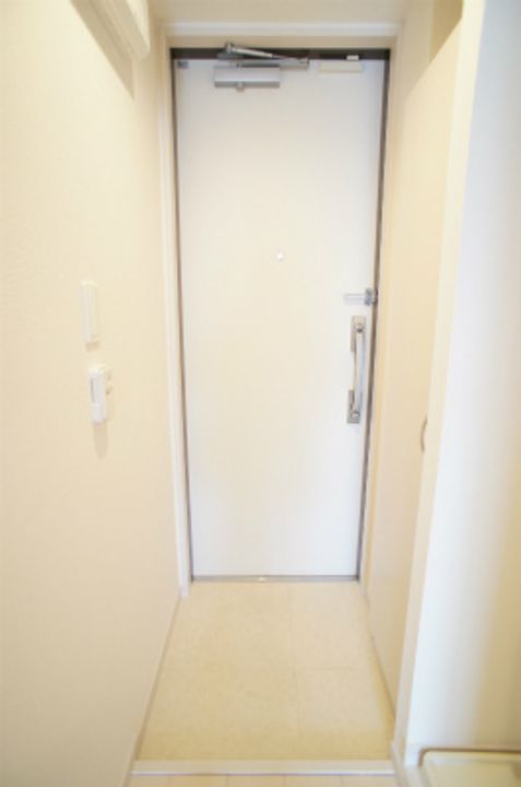 リブリ・白浜の玄関