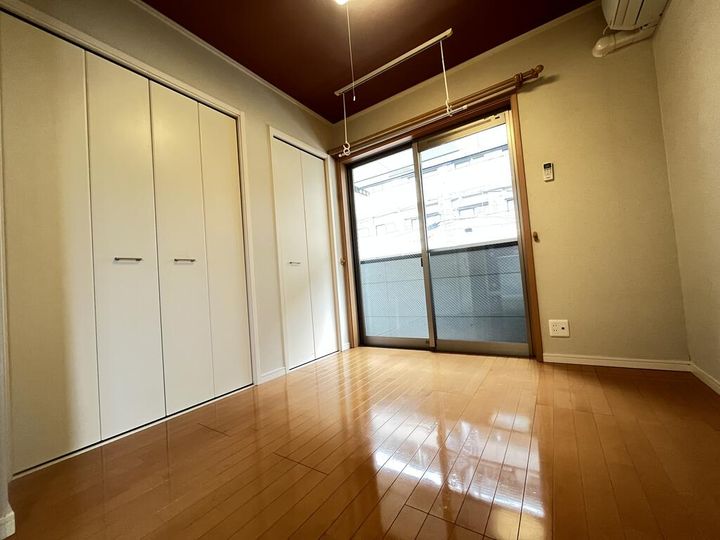 メゾンエスポワール成田町の内装