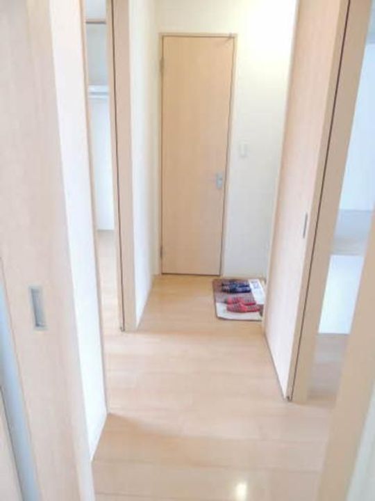 サニールーチェの玄関