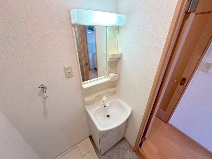 オリエンタル長田駅前の内装