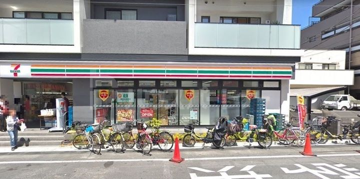 CHERRY PALACEの周辺