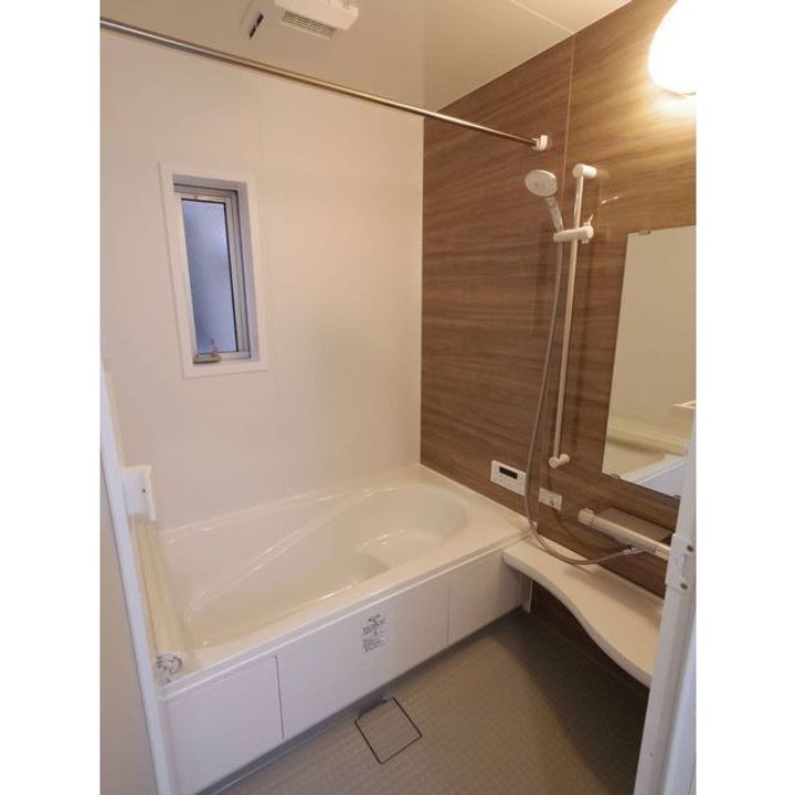 東京都府中市是政6(一戸建)の賃貸物件の風呂