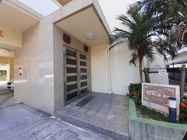 沖縄県那覇市楚辺1(マンション)の賃貸物件の地図