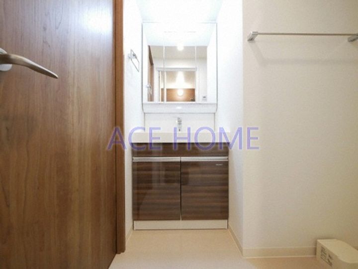 フォーリアライズ本町レクスの内装