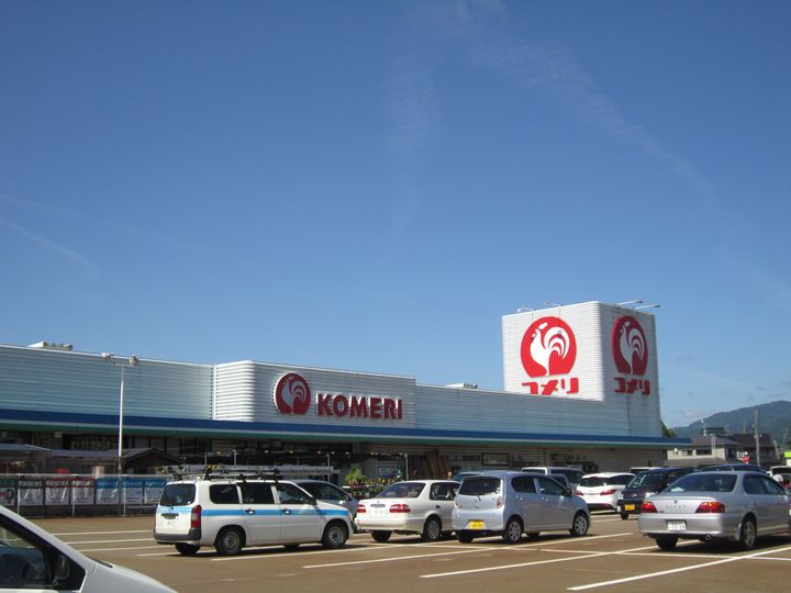 コーポリバーサイドIVの周辺