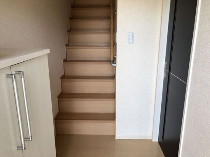 石川県野々市市野代3(一戸建)の賃貸物件の玄関