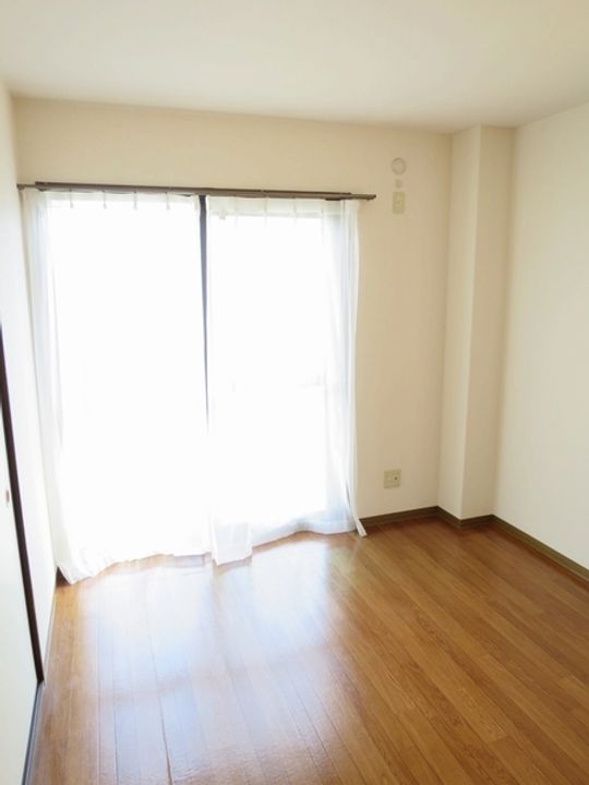 フォブール西秦の居間