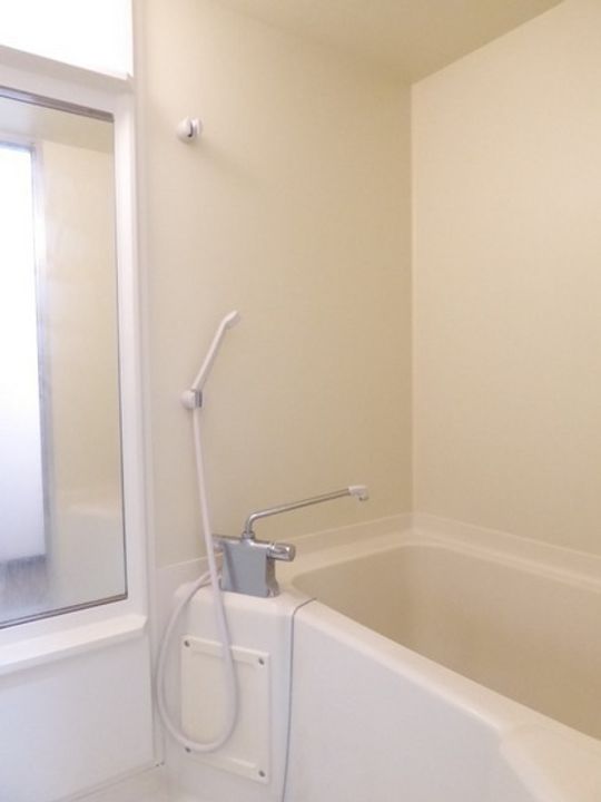 ソーシャルOmoriIIの風呂