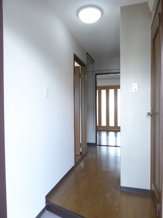 ソーシャルOmoriIIの玄関