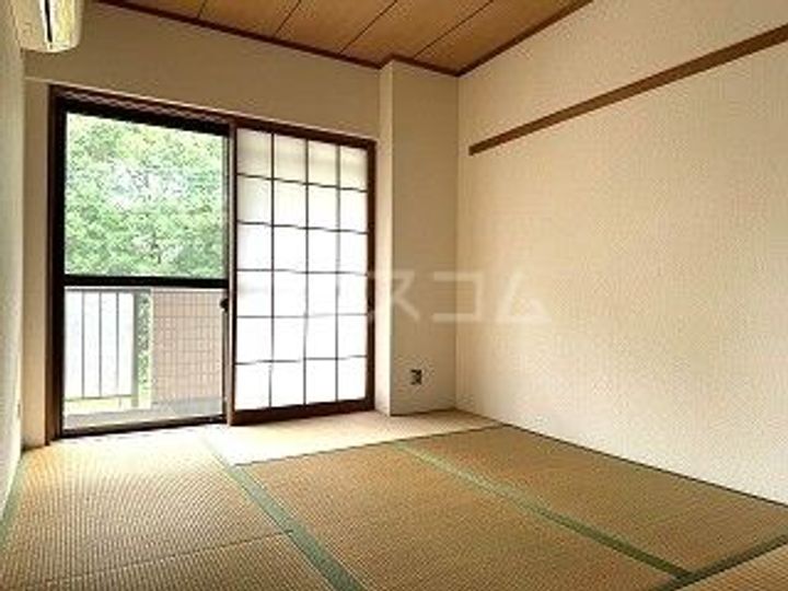 フォーレス向原の内装