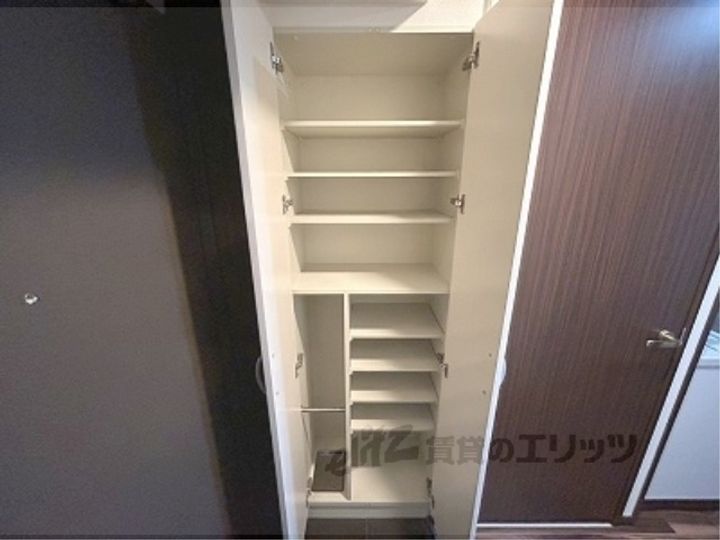 クリスタルグランツ京都御所西の内装