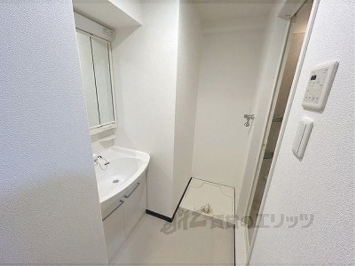 クリスタルグランツ京都御所西の内装