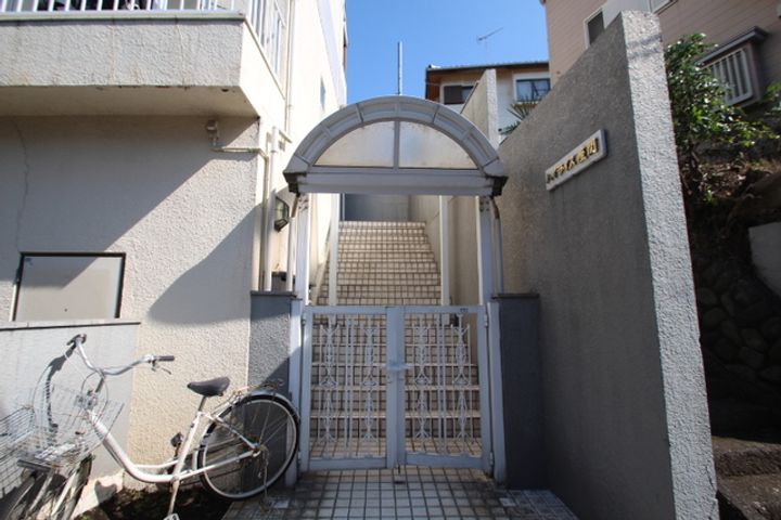 ハイライズ座間の地図