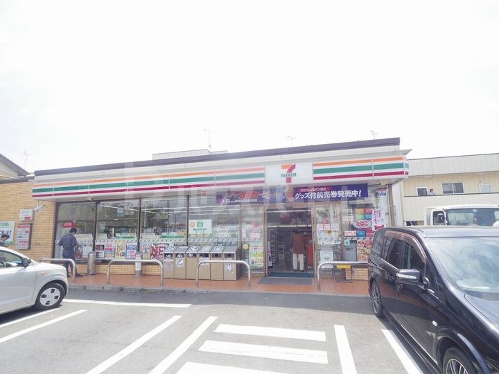 ショコラ新宿の周辺