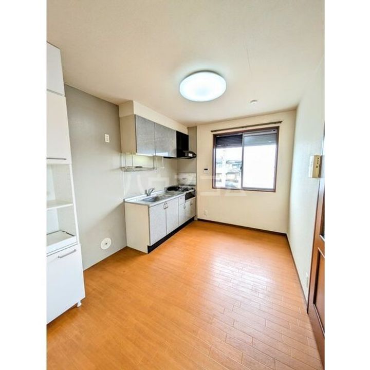 SHM北日本コンドの居間