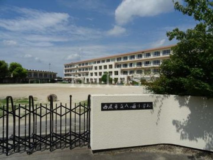 ジョイフル Bの周辺