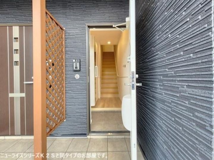 宮崎県宮崎市恒久4(アパート)の賃貸物件の玄関