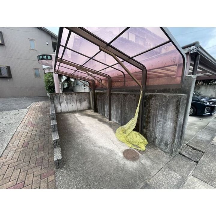 コーポ社台の地図