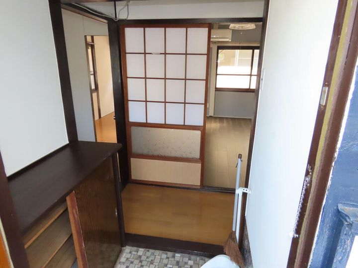 長崎県長崎市入船町(アパート)の賃貸物件の玄関