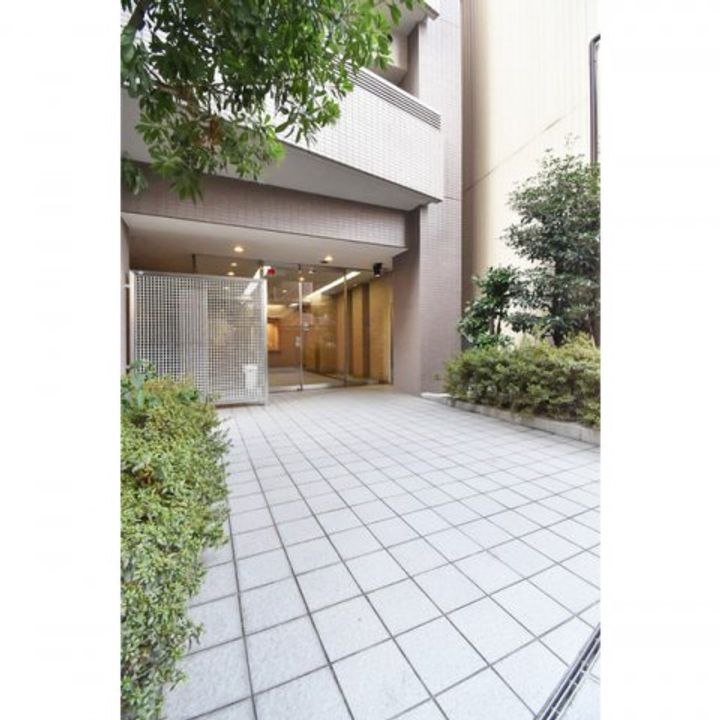 ウィスタリア京橋の地図