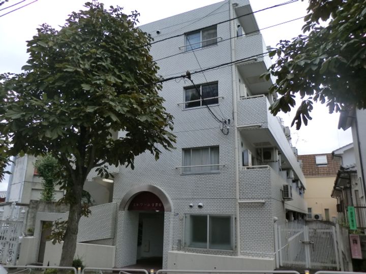 エトワール子安町の外観