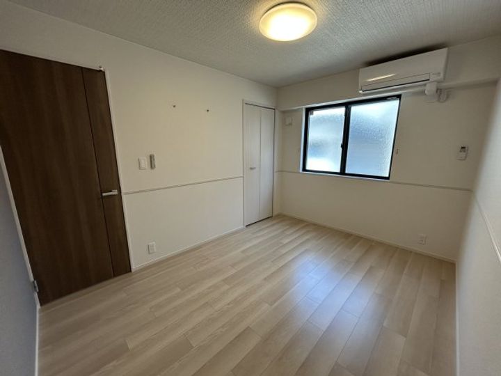 ルル・ミヤの内装