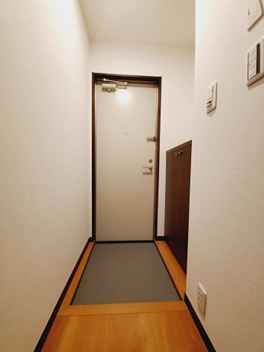 神奈川県川崎市高津区末長1(アパート)の賃貸物件の玄関