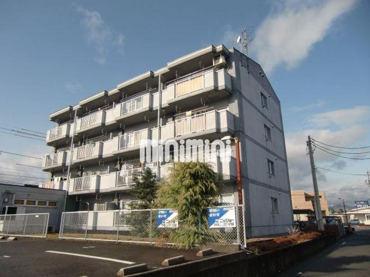 エステート村木の外観