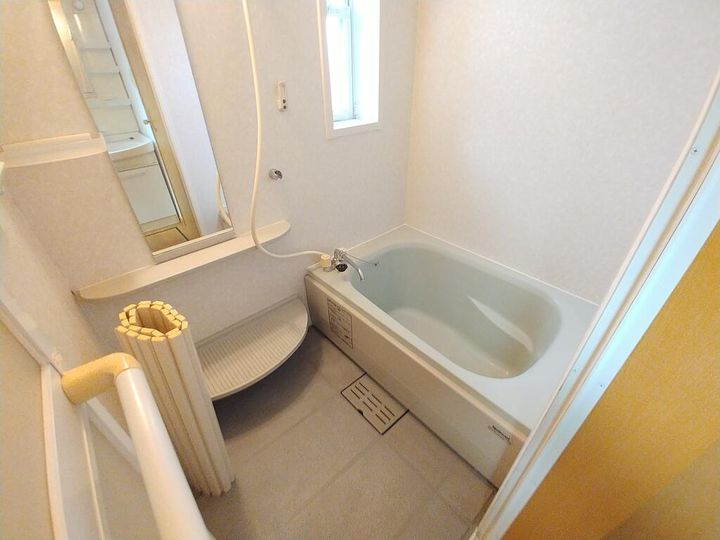 千葉県館山市腰越(アパート)の賃貸物件の風呂