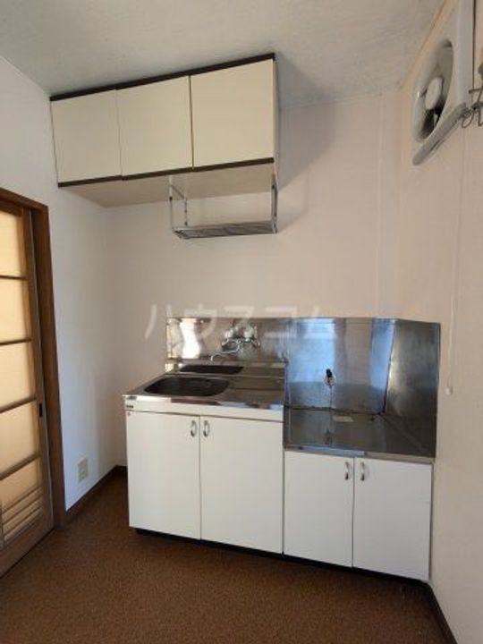 サンクス渡里のキッチン