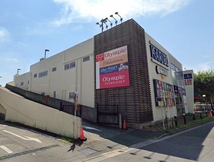 Lier a L’avenirの周辺