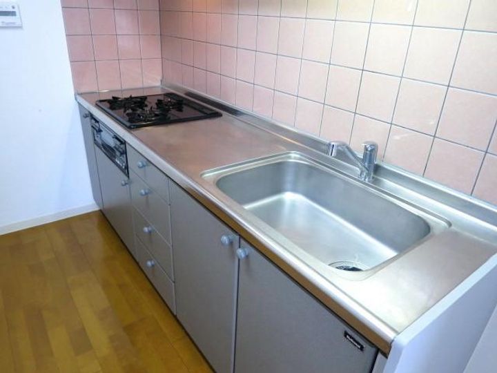 埼玉県さいたま市浦和区常盤10(マンション)の賃貸物件のキッチン