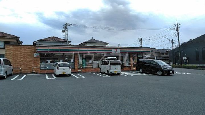 リトルハウスの周辺