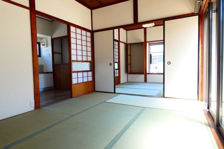 東京都あきる野市瀬戸岡(一戸建)の賃貸物件の居間