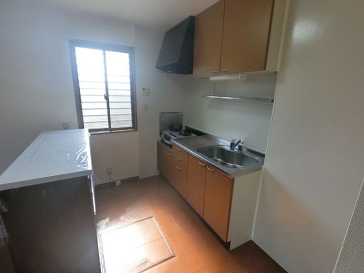 栃木県足利市堀込町(アパート)の賃貸物件のキッチン