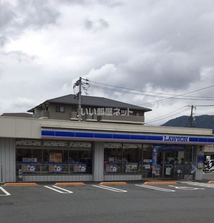 ステューディオ長束の周辺