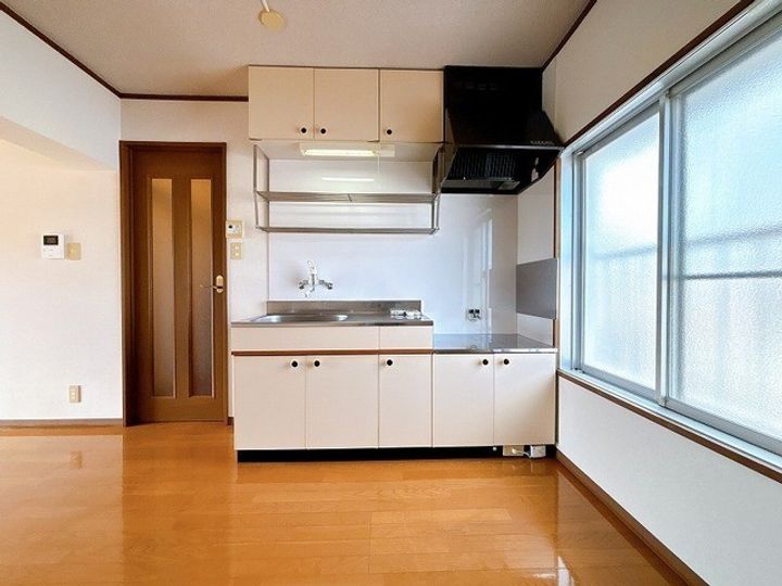 下郡Apartmentのキッチン