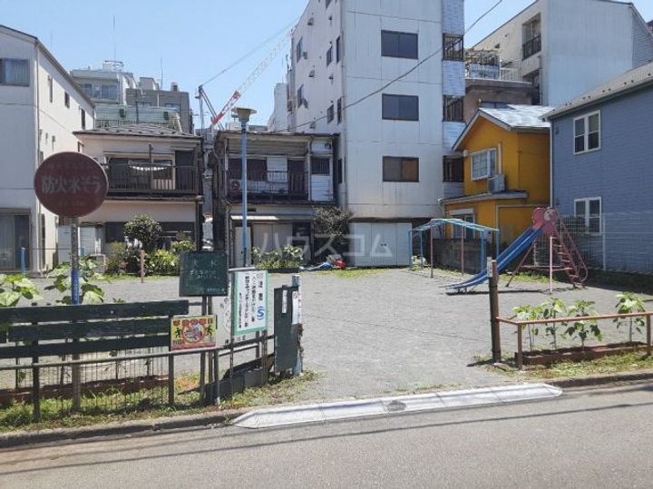 てぃだ横浜の周辺