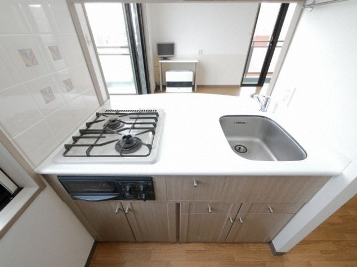 北海道札幌市中央区南五条西10(マンション)の賃貸物件のキッチン